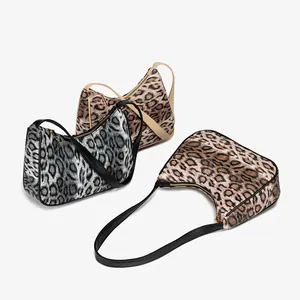 Sac Sous le Bras Léopard pour Femmes Sac à Épaule Hobo en Fausse Fourrure Tendance Minimaliste Urbain en Cuir PU à Fermeture