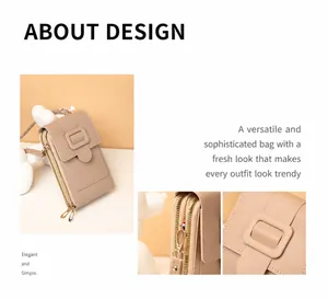 Vue détaillée du sac bandoulière vertical beige avec boucle carrée et double fermeture