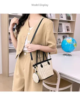 Bolso cubo tejido de moda con monedero a juego y elegantes detalles en negro