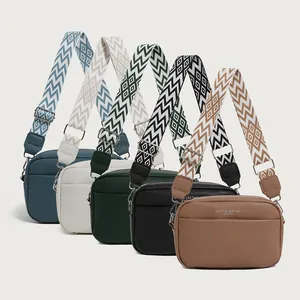 Women Fashion Lychee Pattern PU Leather Small Square Crossbody Bag With Geometric Wide Strap Casual Camera Bag Daily Shoulder Bag