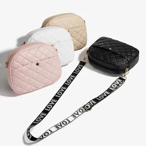 Women's Quilted Rhombic Crossbody Bag With Wide LOVE Letter Strap Fashion PU Leather Camera Bag Small Square Shoulder Bag