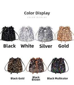 Détails des sacs seaux à paillettes en argent, or et finitions irisées brillantes