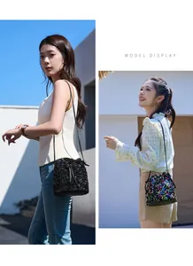 Détails des sacs seaux à paillettes avec fermeture à cordon en noir et multicolore