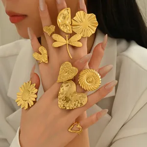 Gold Plated Zinc Alloy Flower Heart Dragonfly Open Rings For Women Vintage Statement Adjustable Fashion Jewelry Finger Ring