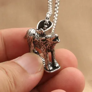 Pendentif tête de loup en acier inoxydable vintage avec chaîne box punk pour homme