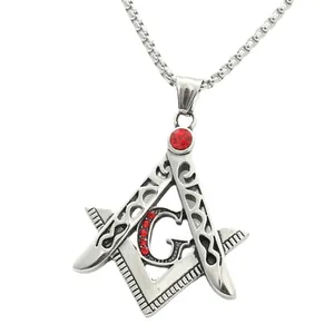 Pendente massonico vintage in acciaio inossidabile con strass rossi e catena argento
