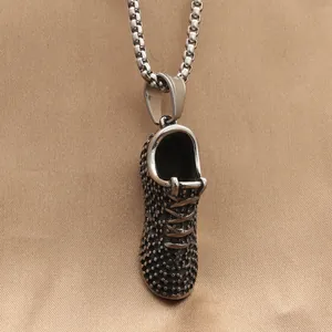 Vintage Titanium Roestvrij Staal Sneaker Schoen Hanger Halsketting Voor Mannen Retro Punk Hardlopen Sport Sieraden