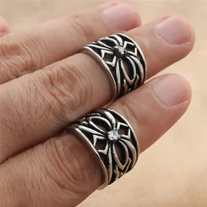 Vintage gothic spider hollow steel rings with black and clear stones on fingers