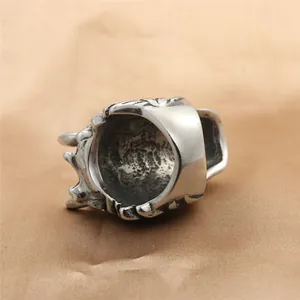 Retro stainless steel dragon ring with red eyes in punk gothic style for men