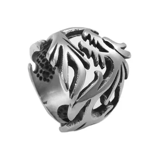 Vintage-Punk T-Rex Totenkopf-Ring aus Titanstahl mit detailliertem Retro-Finish