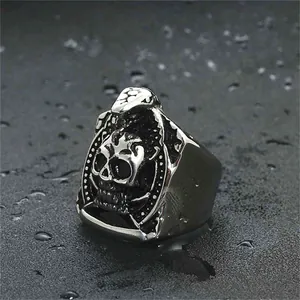 Vintage punk roestvrijstalen schedel en cobra ring voor heren met gotische zilveren finish