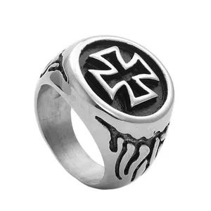 Anello da Uomo in Acciaio al Titanio 316 Vintage Croce di Ferro Motivo a Fiamma Punk Gotico Biker Gioielli