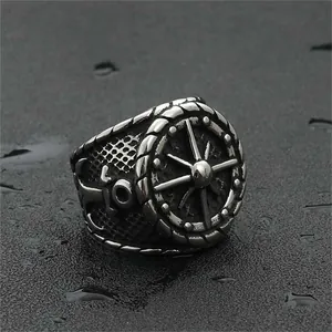 Anello da uomo vintage in acciaio inossidabile con timone e ancora in stile nautico