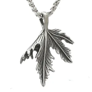 Vintage Maple Leaf Pendant Necklace For Men Women Stainless Steel Distressed Botanical Leaf Charm Necklace Retro Trendy Jewelry Gift