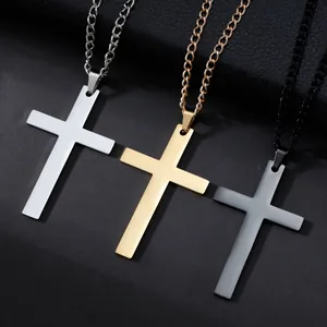 Colliers avec pendentif croix en acier inoxydable poli en argent, or et noir mat chic