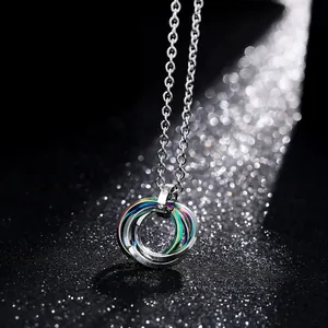 Collier Pendentif Trois Anneaux Entrelacés en Acier Inoxydable Hip Hop Avec Zircone Bijoux de Mode Homme Femme Unisexe
