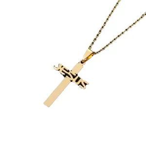 Collana in acciaio inossidabile dorato con ciondolo a croce e scritta JESUS incisa