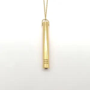 Collar de silbato dorado para meditación con colgante cilíndrico de acero titanio