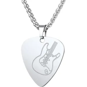 Collana con ciondolo a plettro per chitarra in acciaio inox con incisione e catena intrecciata