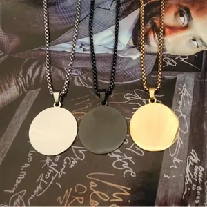 Collier Pendentif Rond en Acier Inoxydable Minimaliste Poli Miroir Cercle Géométrique Charme Collier pour Hommes Femmes Bijoux