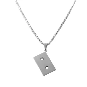 Colgante de cinta de cassette en acero inoxidable cepillado con cadena box para hombre