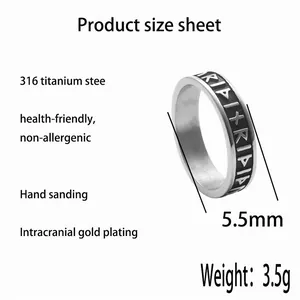 Vue détaillée d'une bague runique viking en acier de 5,5 mm avec spécifications techniques