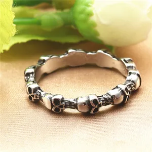 Vintage gothic skull ring in stainless steel with a retro silver punk finish