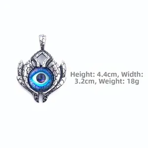 Guida dettagliata alle dimensioni del ciondolo Evil Eye gotico con misure e peso