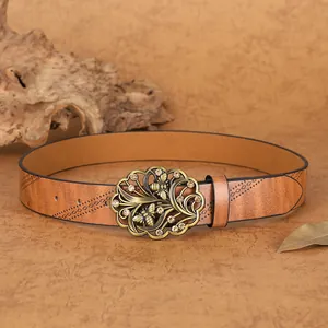 Böhmischer Vintage Ledergürtel in Braun mit Bienenschnalle und Strasssteindetail
