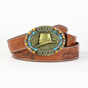 Cinturón de cuero marrón con hebilla de sombrero cowboy vintage y cuentas turquesas