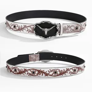 Ceinture Western Cowboy Rétro en Cuir PU Blanc Boucle de Plaque en Alliage Gravée Tête de Taureau Ceinture de Taille Fleurs Gauffrées Homme Femme