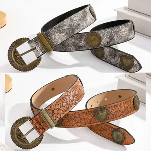 Ceinture en Cuir PU Gaufré Floral Vintage Bohème Femme Cœur Clous Métalliques Ceinture Boucle Ardillon Rétro Western