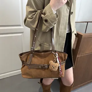 Borsa Tote in Finta Pelle Scamosciata e Tela Vintage per Donna Grande Capacità Borsa a Spalla Sottobraccio Con Ciondolo Orso