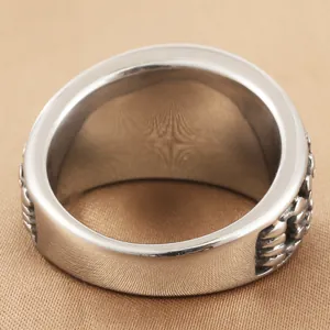 Vintage zilveren punk ring met geweven textuur en gepolijste roestvrijstalen afwerking