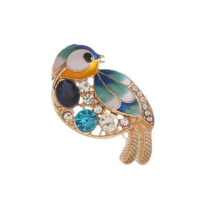 Exquisite colorful bird brooch with zinc alloy rhinestones and enamel coating