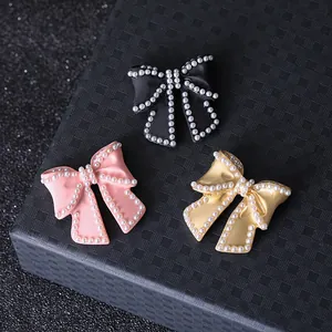 Vintage Alloy Pearl Bow Camellia Brooch Pin Car Hook Elegant Women Clothing Accessories DIY Phone Case Decoration