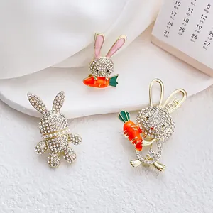 Cute Alloy Rhinestone Rabbit Brooch With Carrot Enamel Drip Oil Animal Pin For Women Fashion Jewelry Gift Accessories Decor