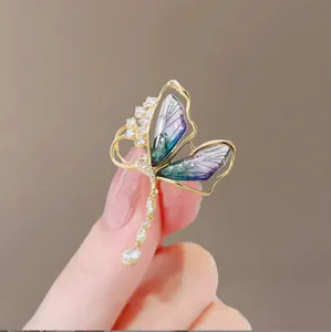 Vintage Butterfly Angel Bee Brooch Pin For Women Alloy Rhinestone Enamel Insect Elegant Dress Suit Lapel Pin Accessories