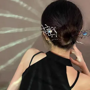 Set di forcine per capelli a ragno d'argento con pietra di luna stile gotico