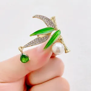 Vintage Chinese Style Bamboo Brooch For Women Gold Zinc Alloy Rhinestone Enamel Leaf Pin With Artificial Pearl Green Water Drop Pendant