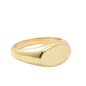 Anello con sigillo ovale dorato minimalista in acciaio al titanio lucido stile punk