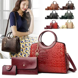 Vintage Crocodile Pattern PU Leather Handbag Tote Shoulder Bag Clutch Purse Card Holder With Rivets And Gold Key Pendant