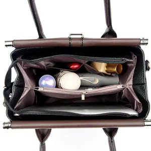 Borsa a mano capiente da donna in ecopelle bicolore nero e marrone con tracolla