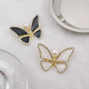 Elegant Butterfly Enamel Brooch For Women Zinc Alloy With Large Imitation Pearl And Rhinestone Decoration Retro Clothes Accessory