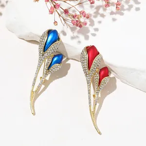 Broche Tulipe Exquise en Alliage de Zinc avec Strass Forme de Fleur Finition Satinée Émail Épinglette pour Femme Mariage Banquet Bijoux