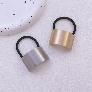 Élastique à Cheveux Manchette Queue de Cheval Courbe en Métal Géométrique Minimaliste pour Femmes Mode Texture Brossée Corde à Cheveux Élastique Or Argent