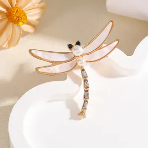 Exquise Broche Libellule pour Femmes Or Alliage Strass Fausse Künstliche Perle Insecte Épingle Accessoires Élégants pour Costume Manteau Cadeau