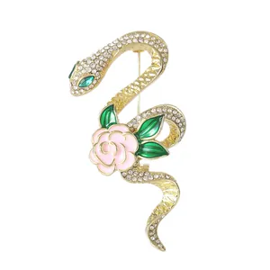 Exquisito broche de serpiente y rosa con cristales blancos y flores de esmalte rosa