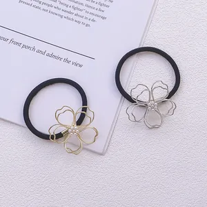 Élastiques à cheveux fleurs élégants avec strass et perles sur bandes élastiques