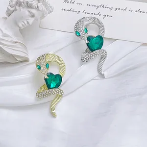 Broche Serpent Vintage en Alliage de Zinc avec Pierre Cœur Vert Émeraude Strass Épingle à Revers pour Bijoux de Banquet Femmes